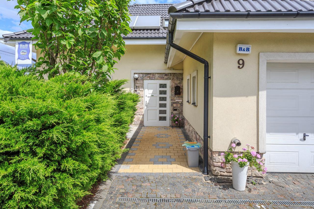 B&B Kamelia Komorniki  Exteriör bild
