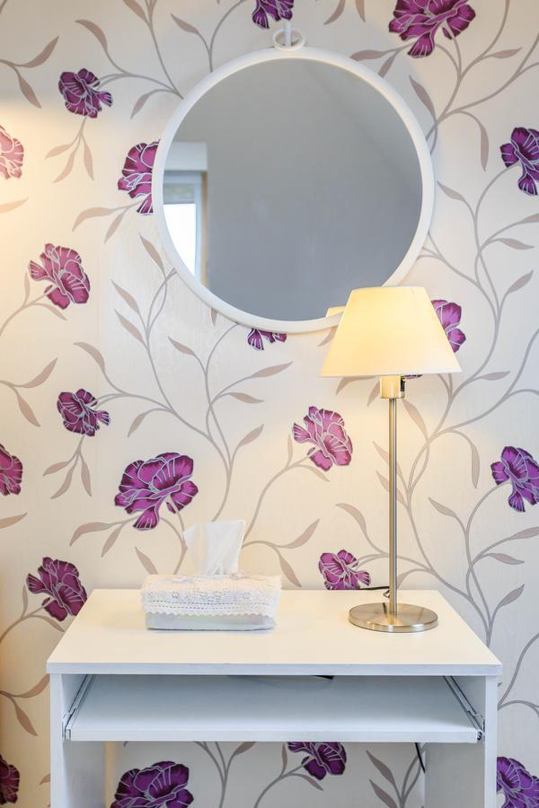 B&B Kamelia Komorniki  Exteriör bild